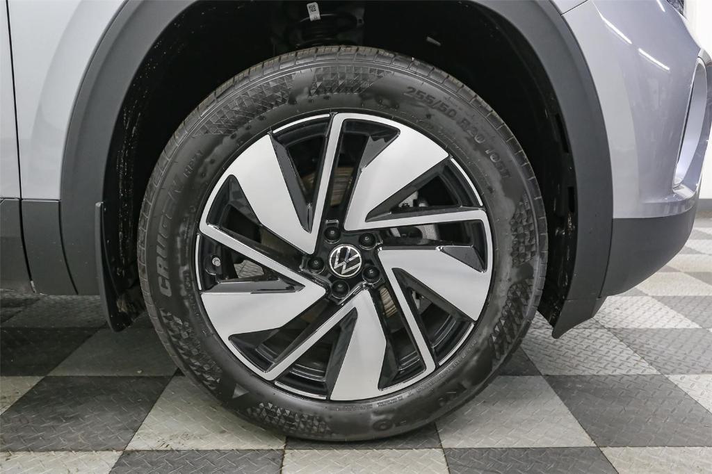 new 2026 Volkswagen Atlas car, priced at $47,055