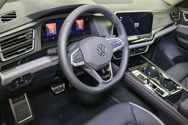 new 2025 Volkswagen Atlas car, priced at $44,443
