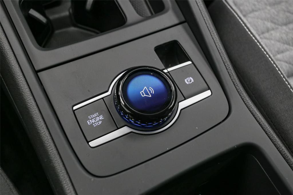 new 2025 Volkswagen Tiguan car, priced at $31,277