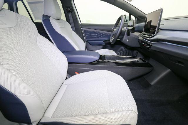new 2025 Volkswagen ID.4 car, priced at $46,176