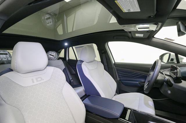 new 2025 Volkswagen ID.4 car, priced at $46,176