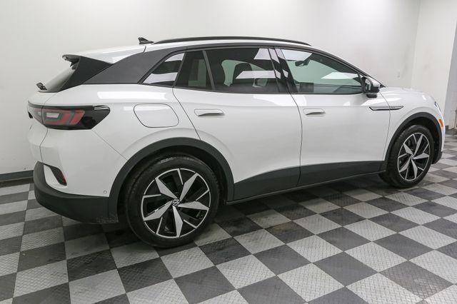 new 2025 Volkswagen ID.4 car, priced at $46,176