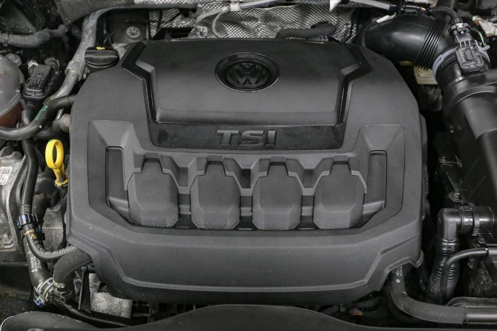 used 2024 Volkswagen Tiguan car, priced at $22,125