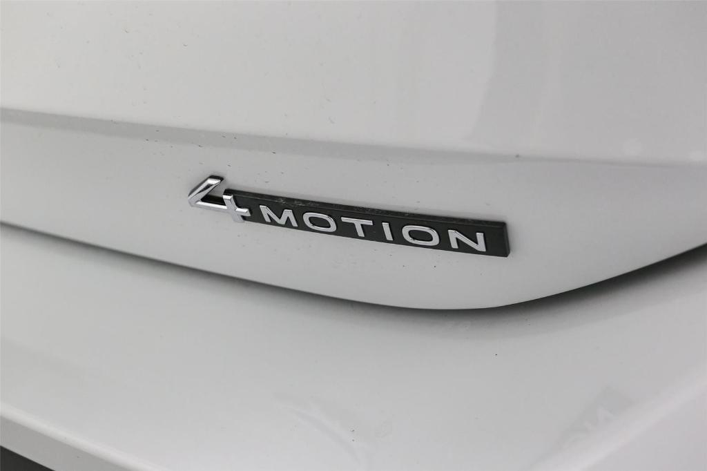 new 2025 Volkswagen Tiguan car, priced at $34,144