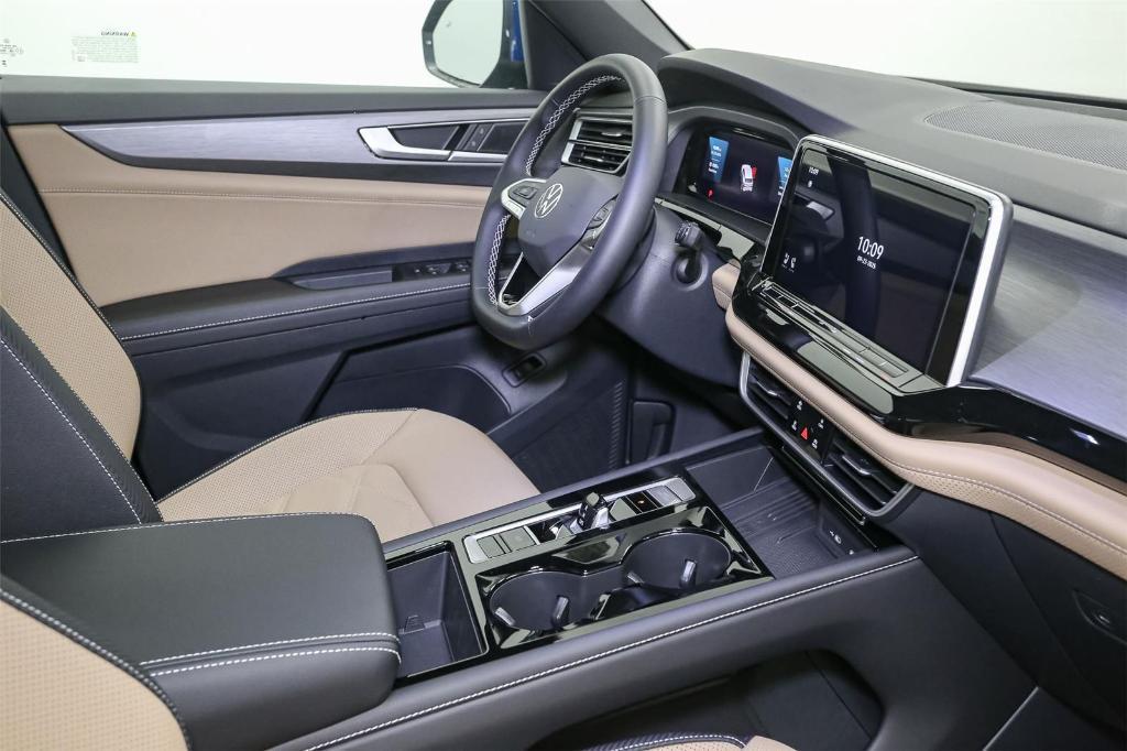 new 2026 Volkswagen Atlas Cross Sport car, priced at $46,159