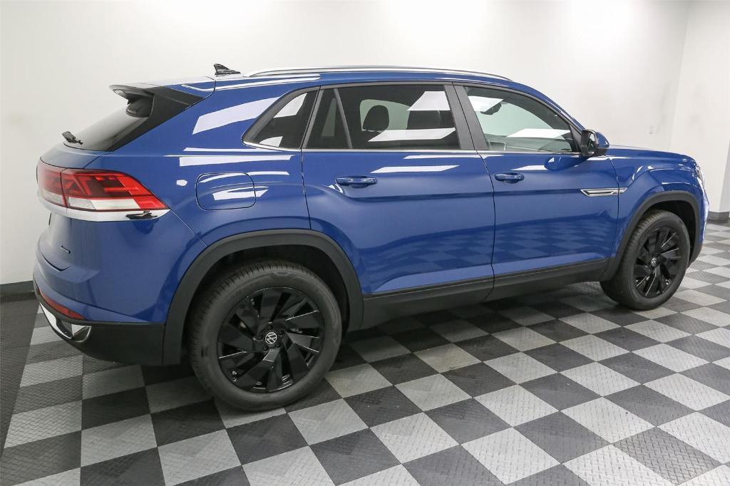 new 2026 Volkswagen Atlas Cross Sport car, priced at $46,159