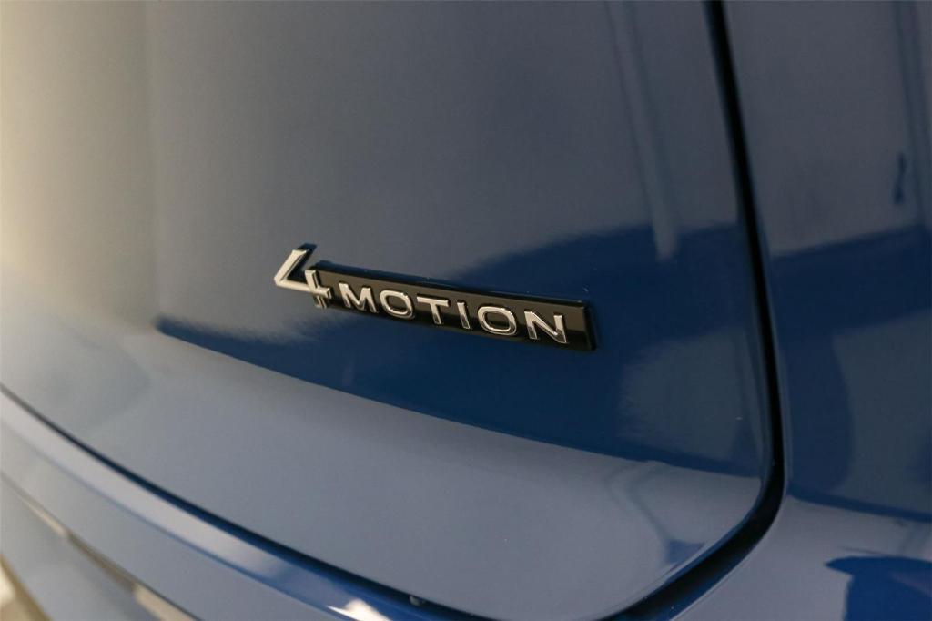 new 2026 Volkswagen Atlas Cross Sport car, priced at $46,159