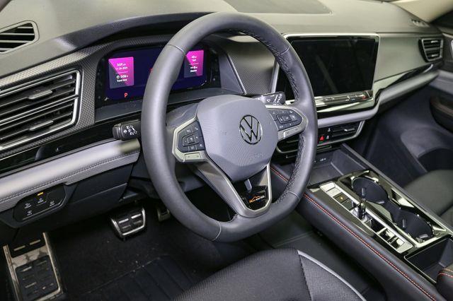 new 2024 Volkswagen Atlas car, priced at $47,922