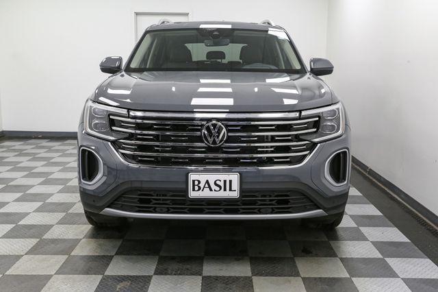 new 2025 Volkswagen Atlas car, priced at $48,065