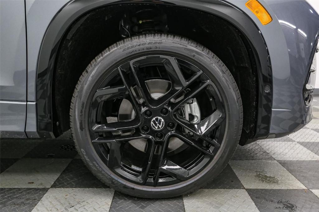 new 2026 Volkswagen Tiguan car, priced at $39,439