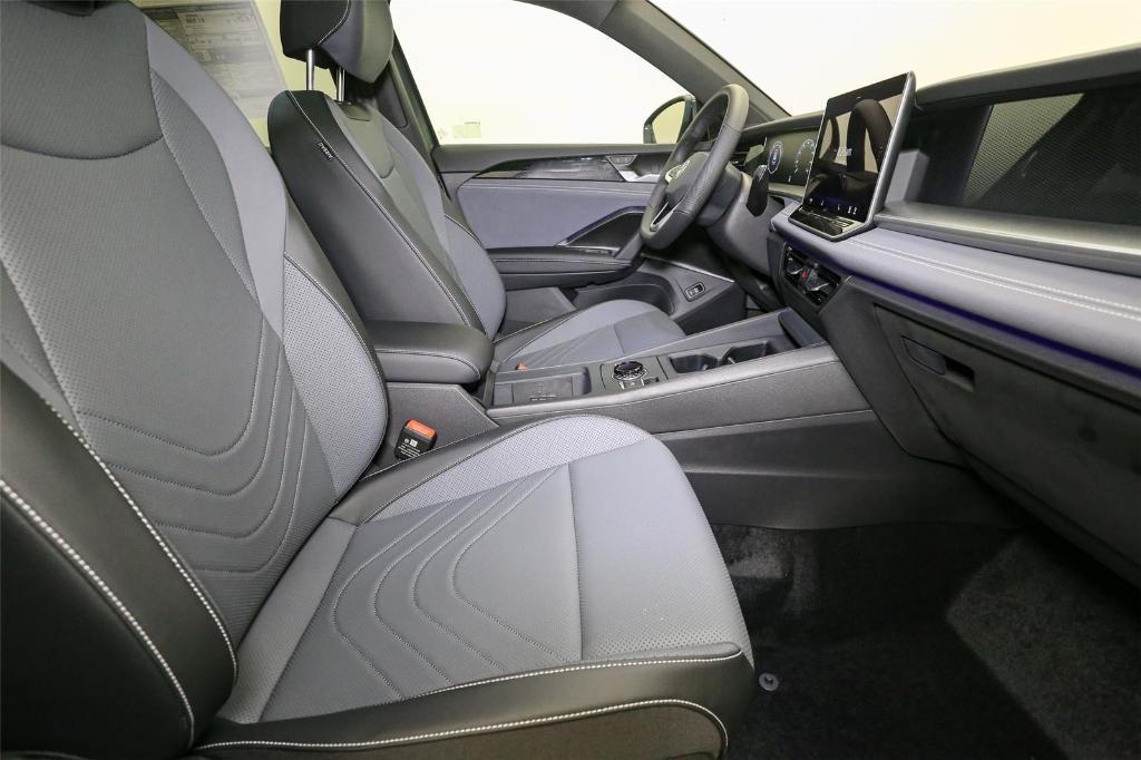 new 2026 Volkswagen Tiguan car, priced at $39,439