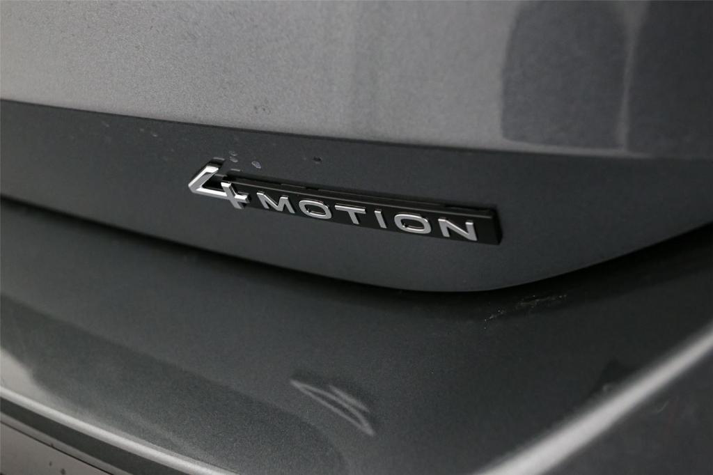 new 2026 Volkswagen Tiguan car, priced at $39,439