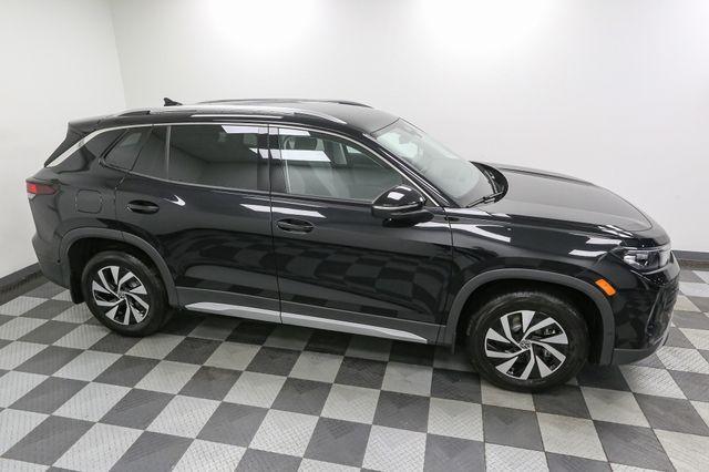 new 2025 Volkswagen Tiguan car, priced at $31,936