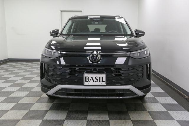 new 2025 Volkswagen Tiguan car, priced at $31,936