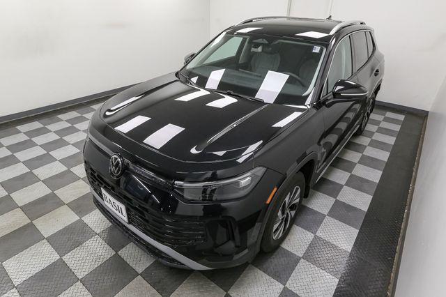 new 2025 Volkswagen Tiguan car, priced at $31,936