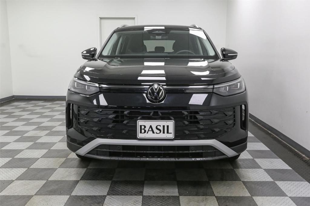 new 2025 Volkswagen Tiguan car, priced at $31,186