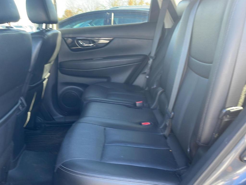 used 2019 Nissan Rogue car, priced at $14,997