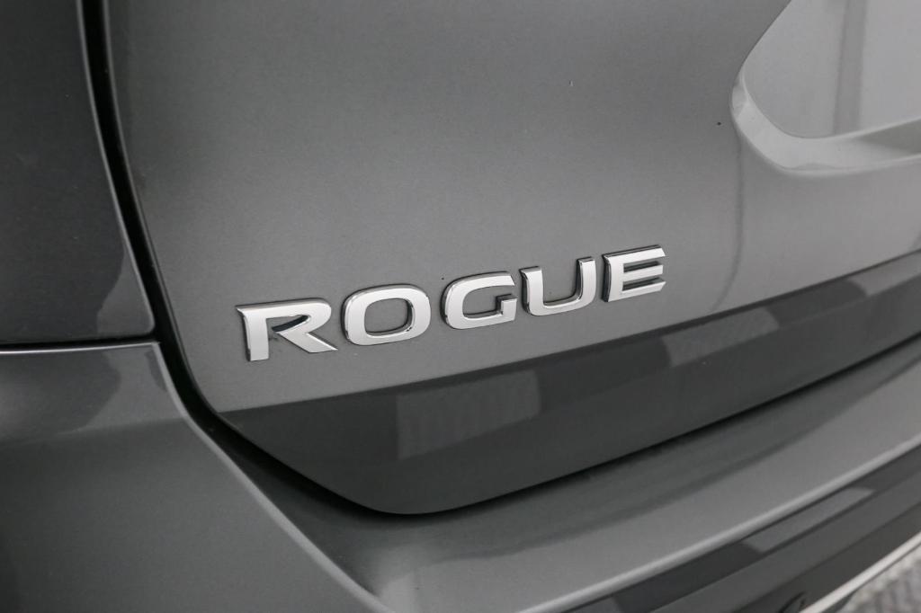 used 2019 Nissan Rogue car, priced at $14,775