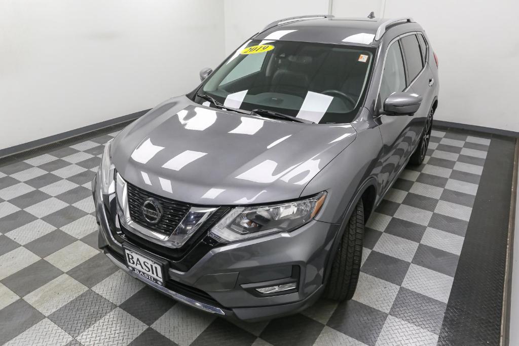 used 2019 Nissan Rogue car, priced at $14,775