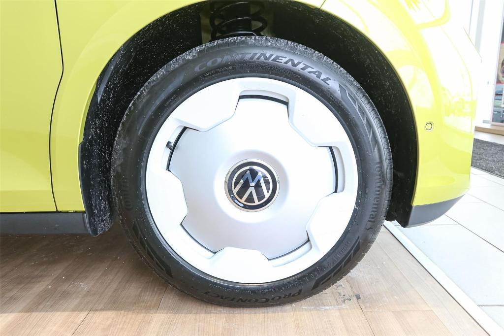 new 2025 Volkswagen ID. Buzz car, priced at $59,968