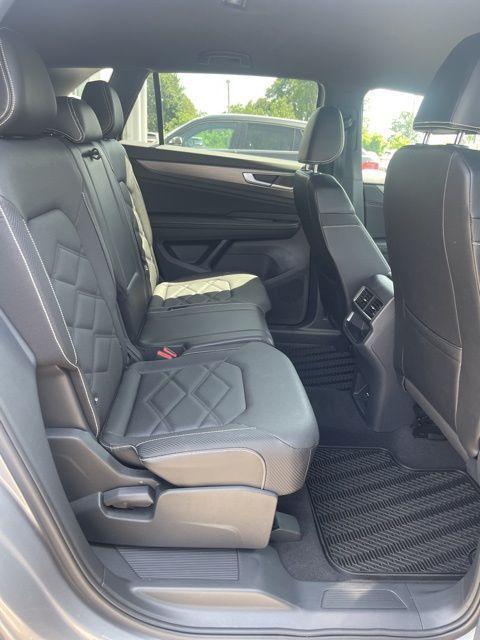 used 2024 Volkswagen Atlas Cross Sport car, priced at $34,997