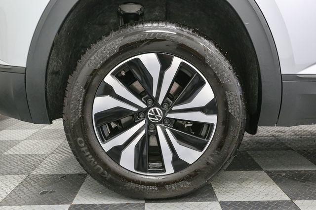 used 2024 Volkswagen Atlas Cross Sport car, priced at $34,496