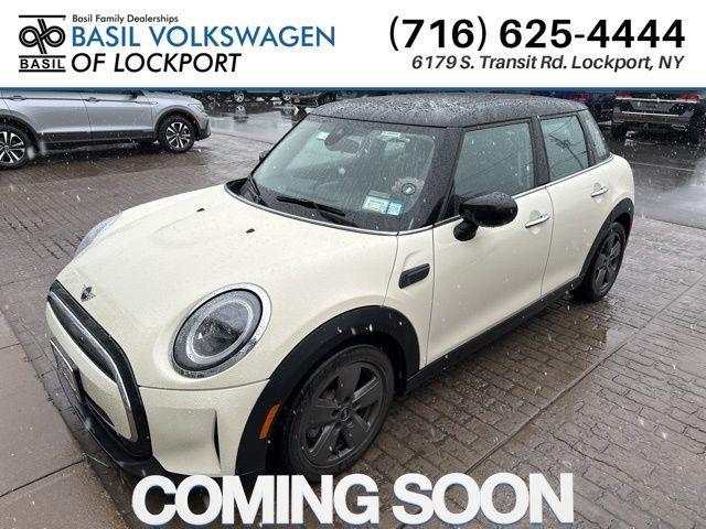 used 2022 MINI Hardtop car, priced at $22,997