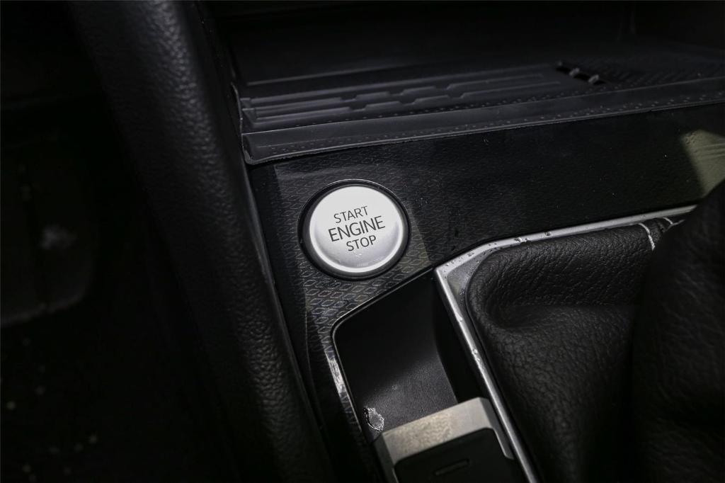 new 2025 Volkswagen Taos car, priced at $34,454