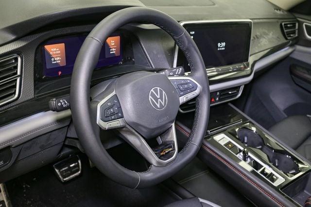 new 2025 Volkswagen Atlas car, priced at $45,308