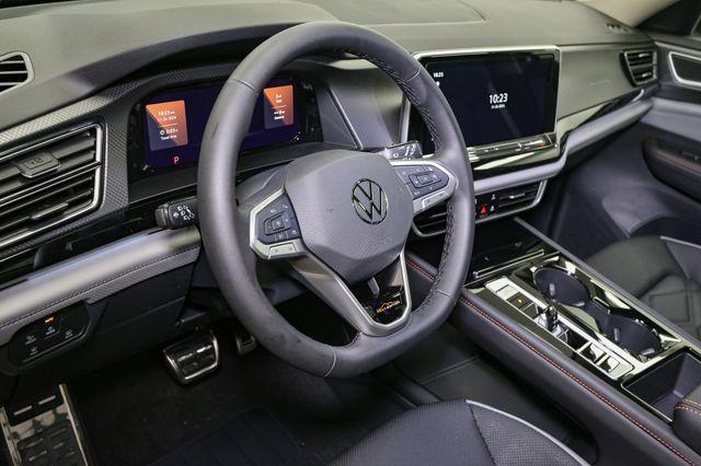 new 2025 Volkswagen Atlas car, priced at $46,396