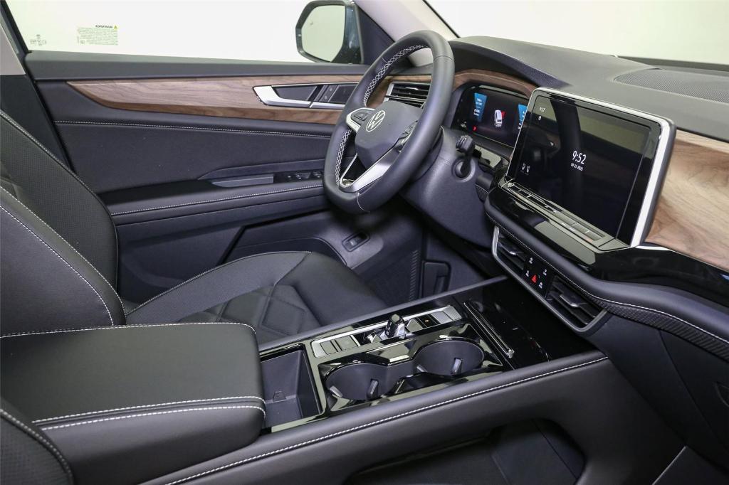new 2026 Volkswagen Atlas car, priced at $45,780