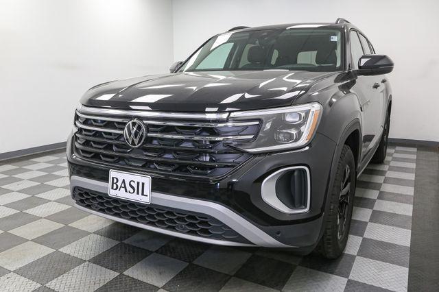 new 2025 Volkswagen Atlas car, priced at $45,041