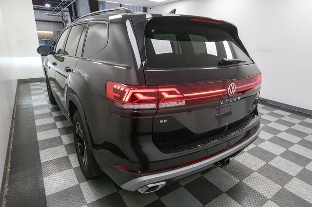 new 2025 Volkswagen Atlas car, priced at $45,041