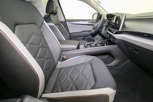 new 2025 Volkswagen Atlas car, priced at $45,041
