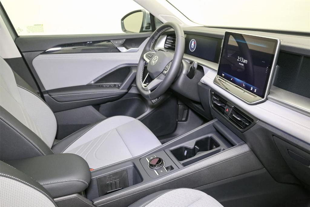 new 2025 Volkswagen Tiguan car, priced at $34,469