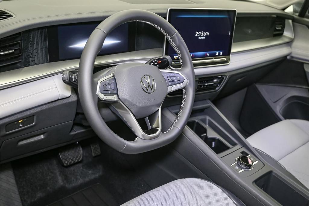 new 2025 Volkswagen Tiguan car, priced at $34,469