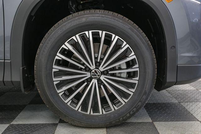 new 2025 Volkswagen Tiguan car, priced at $32,194