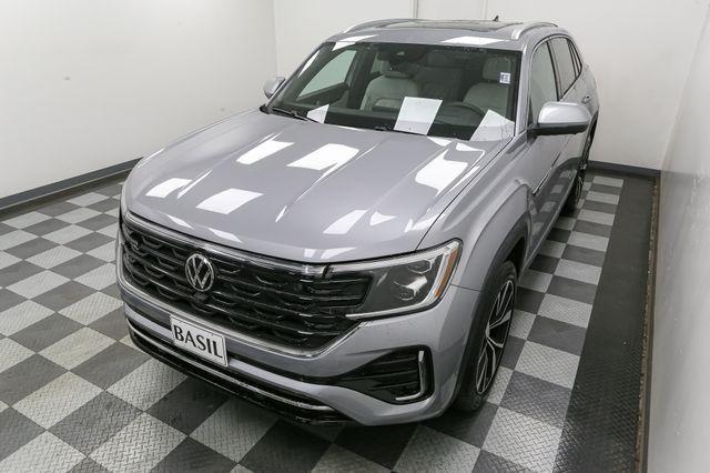 new 2024 Volkswagen Atlas Cross Sport car, priced at $46,094