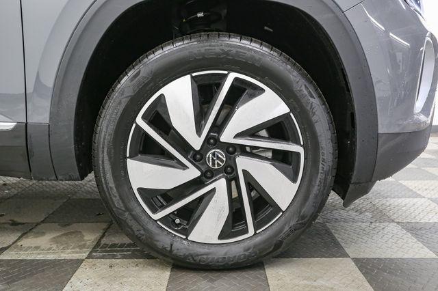 new 2025 Volkswagen Atlas car, priced at $47,238