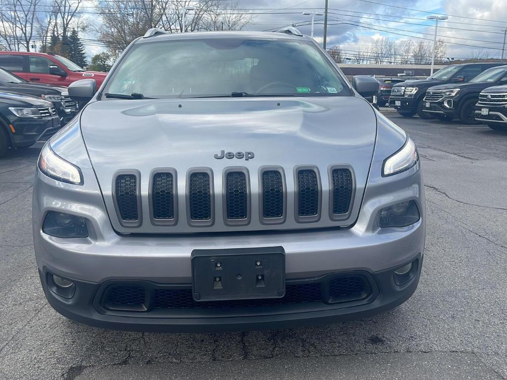 used 2016 Jeep Cherokee car, priced at $11,725
