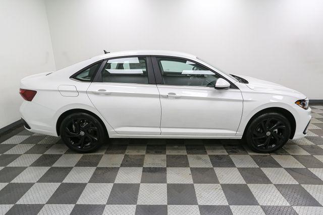 new 2025 Volkswagen Jetta car, priced at $25,694