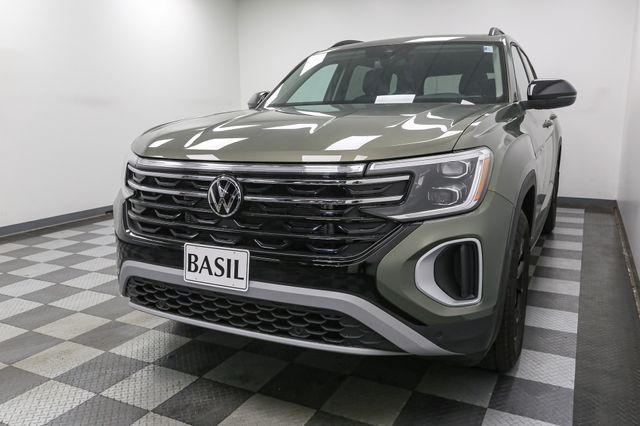 new 2025 Volkswagen Atlas car, priced at $45,062