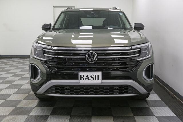 new 2025 Volkswagen Atlas car, priced at $45,062