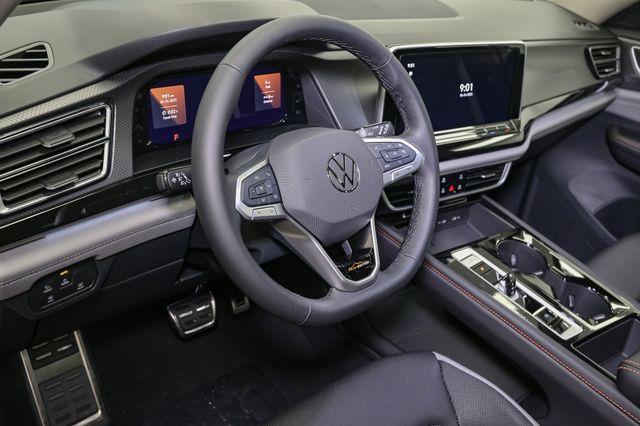 new 2025 Volkswagen Atlas car, priced at $45,062