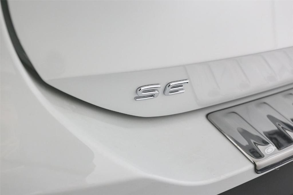 new 2025 Volkswagen Tiguan car, priced at $33,706