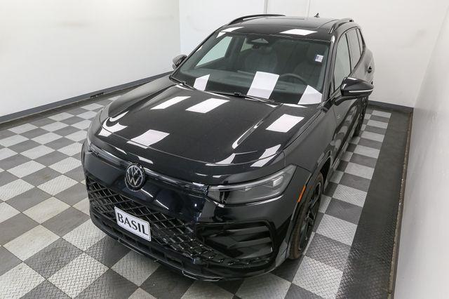 new 2025 Volkswagen Tiguan car, priced at $37,070