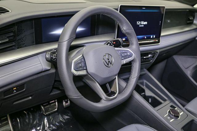 new 2025 Volkswagen Tiguan car, priced at $37,070