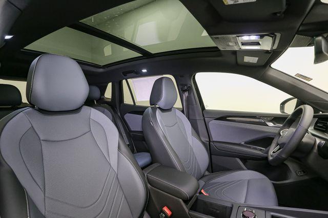 new 2025 Volkswagen Tiguan car, priced at $37,070