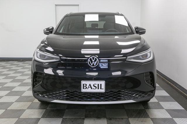 new 2025 Volkswagen ID.4 car, priced at $52,937