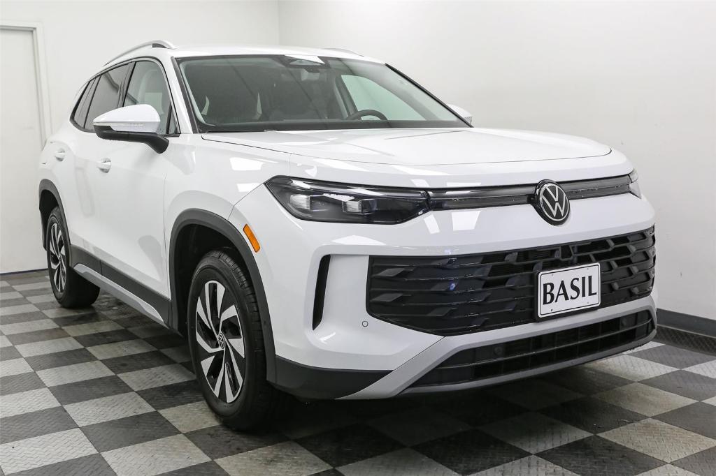 new 2025 Volkswagen Tiguan car, priced at $31,288